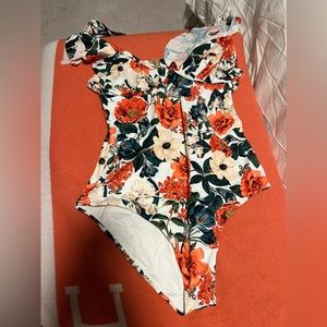 Vilebrequin Floral Bathing Suit Large